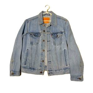 Levis Light-washed Denim Trucker Jacket